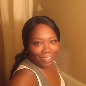 Meet your Posher, Tenisha